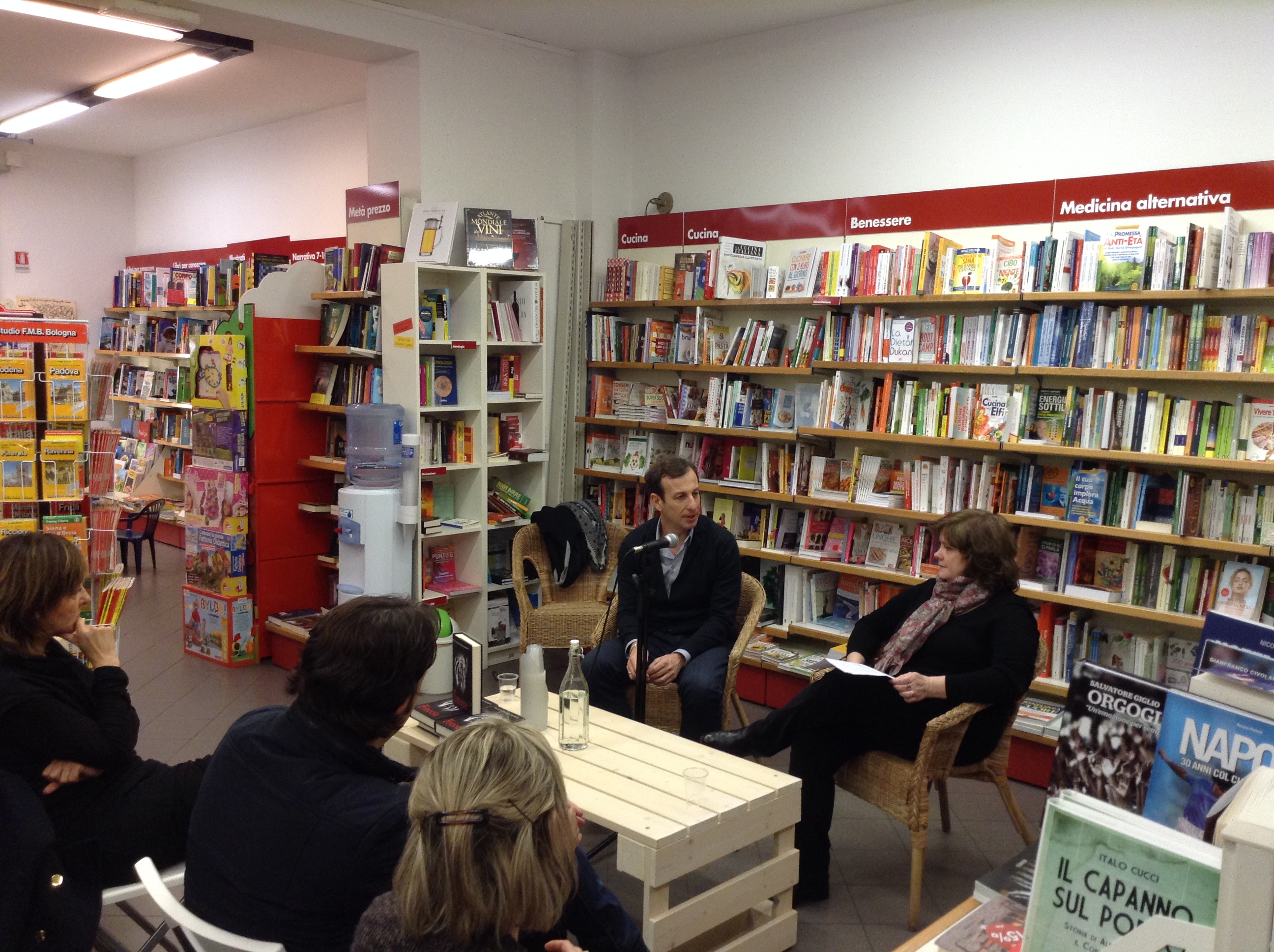 Emilio Alessandro Manzotti_Presentazione Romanzo Freccia Libreria Ubik Irnerio 3